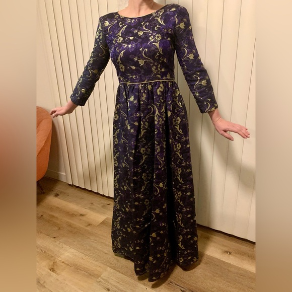 VTG Midnight blue gold lace fairytale princess dress formal gown sz small M 28”W - Picture 11 of 13